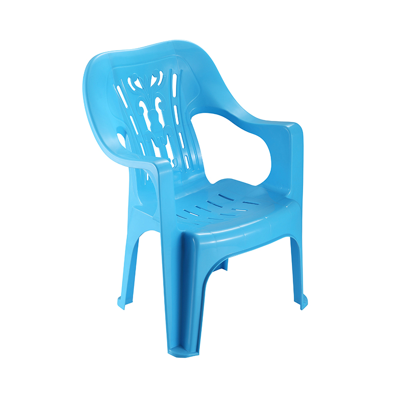 ПП вишебојна столица на отвореном врту на плажи пластичне столице које се могу слагати