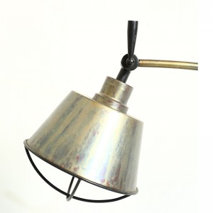 Vintage vervaardigde antieke tafellamp in Europese styl