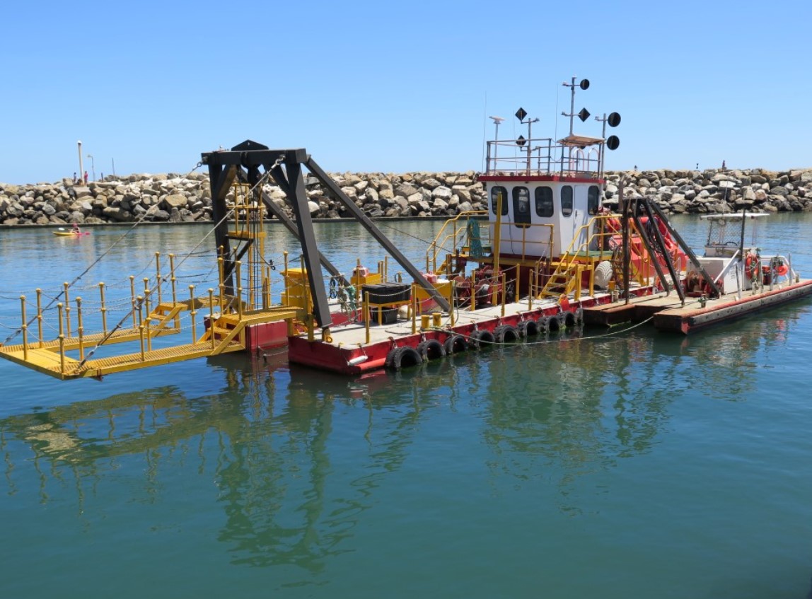 Maritime Constructions modtager $70M uddybningskontrakt for at holde WA-havne sikre