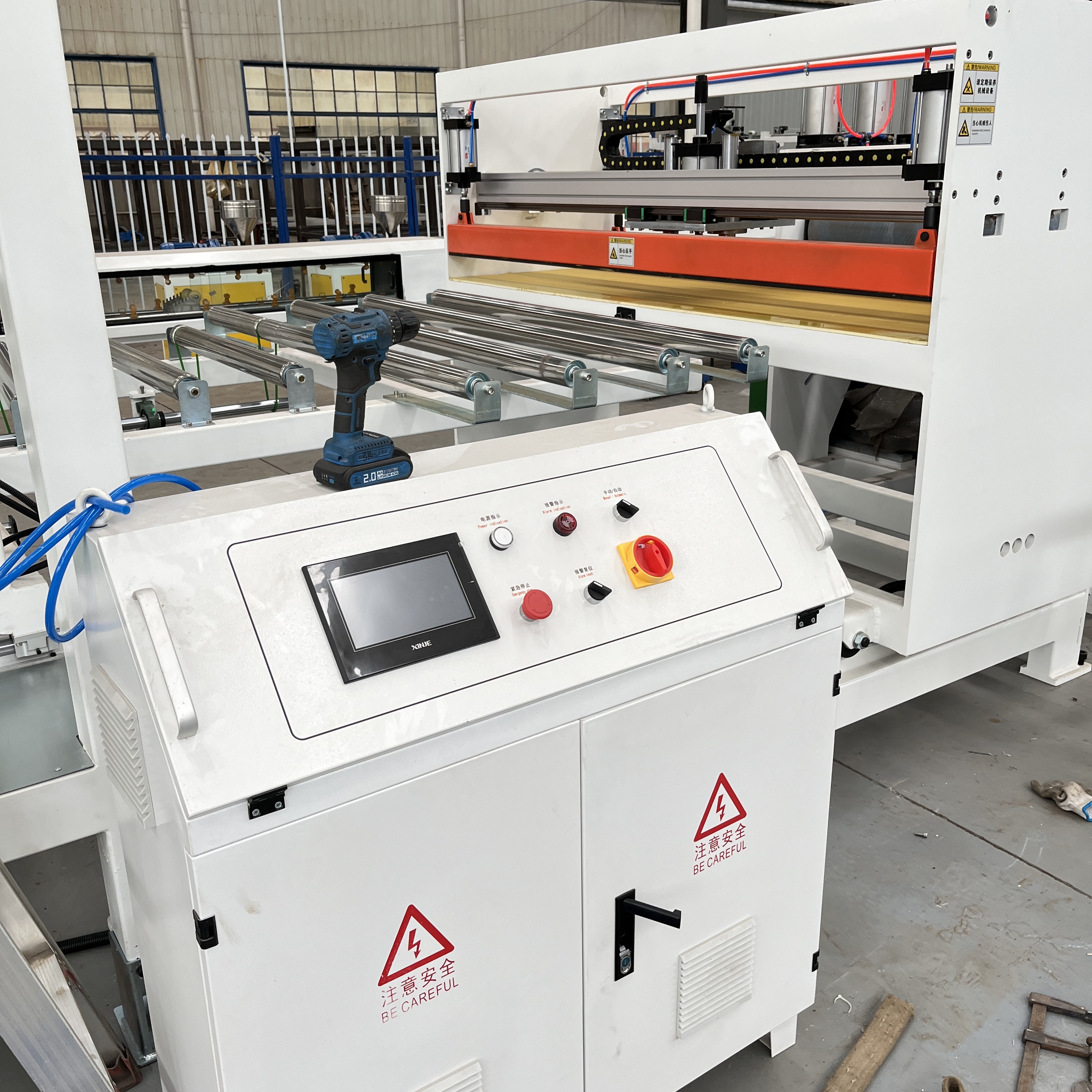 ʻO PVC WPC lāʻau iʻa i hoʻohui ʻia celuka foam board Extrusion Machinery Series