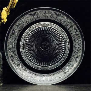 Reliéfní skleněný talíř kulatý čirý restaurační servírovací talíř