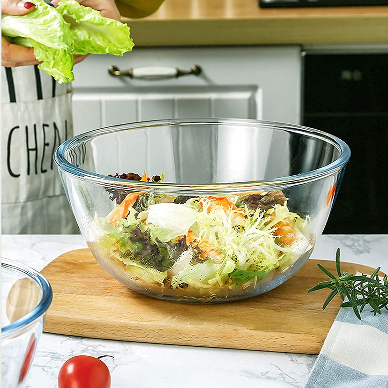 Стаклена чинија Стаклена чинија за салату за печење у кухињи Припрема Послуживање кување Истакнута слика
