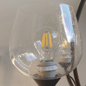 Käsintehty puhallettu läpinäkyvä erikoisvarjostettu lasilampun kansi