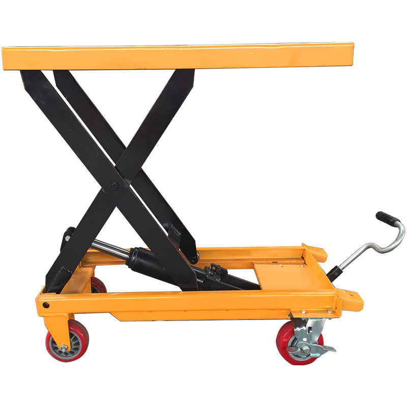 Mobile manual hydraulic platform lifting platform scissor lift small lifting driver push forklift (1)