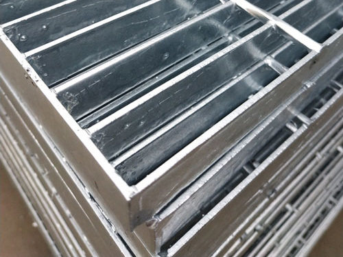 Some Common Mistakes When Purchasing Galvanized Steel Grating