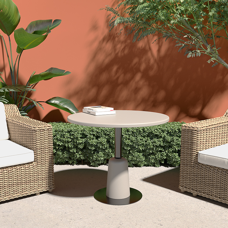 bazë betoni në natyrë Tavolinë kafeje e rrumbullakët prej betoni