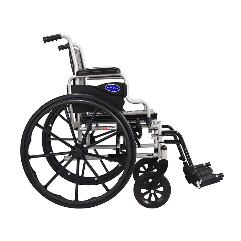 Stylish Lightweight Aluminum Wheelchair (1)