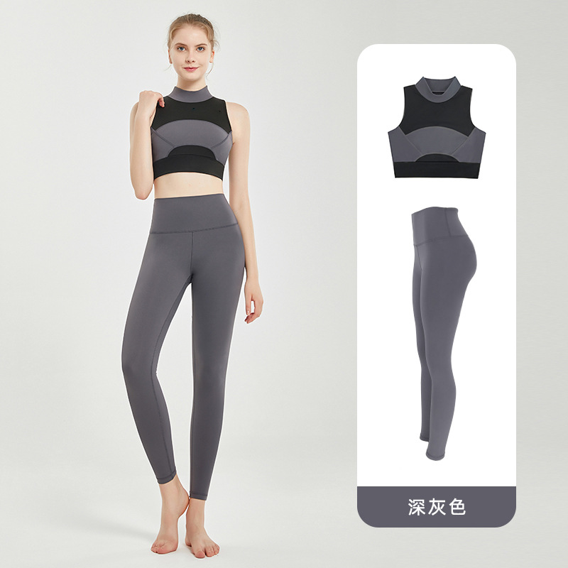Customized Two Tone Kontras Yoga Sets Fitness Women Featured Image