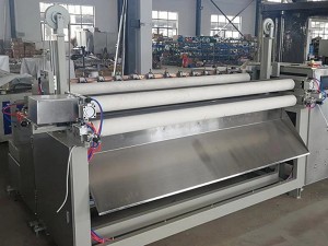 Short Lead Time for Hot Cutting With Laser Slicing Cleanroom Wiper Making Machine – DL-R2000 Full servo hot cutting machine without stacking plate – Dele