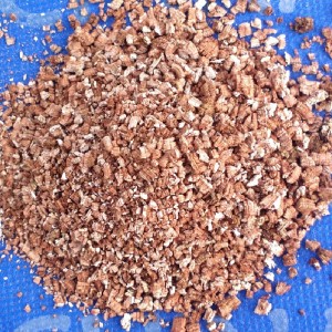 Berfirehiya dabînkerê firotanê ya germ Vermiculite ya berfireh