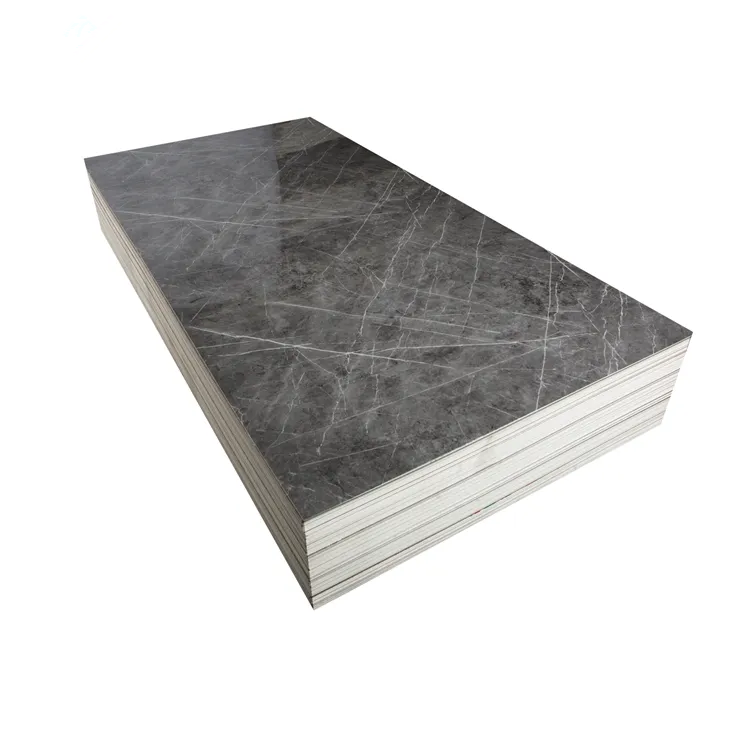 Vsestranskost in eleganca UV PVC marmornih plošč v sodobnem notranjem oblikovanju