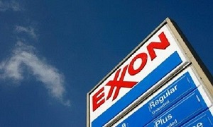 Esaten da ExxonMobilek gas naturala erabiltzen duela bitcoin meatzaritzarako energia emateko.