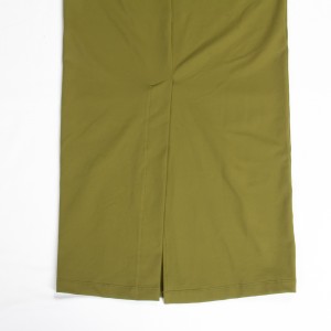 Zelena dolga obleka brez rokavov z žepom