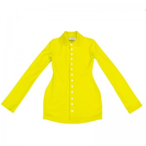 Camisa de punto amarela de muller