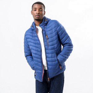 Xhaketë e lehtë për meshkuj me kapuç dimërore kundër erës me izolim të ricikluar