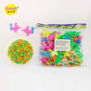 Jucărie în formă de submarin Faurecia cu bomboane colorate