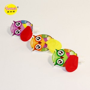 Faurecia die 'Uil blaas ballonne' model speelding met kleurvolle lekkergoed