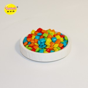 Faurecia mešani barvni model gorskega kolesa igračka bonbon s pisanimi bonboni