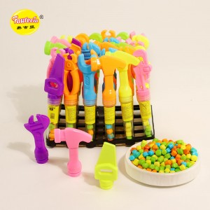 Модель ящика для инструментов Faurecia с разноцветными конфетами