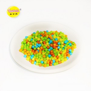 Faurecia modellleksaken 'Ugglablåsande ballonger' med färgglada godis