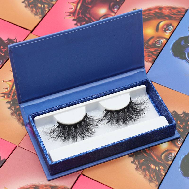 How to choose the right false eyelashes for your eye shape?