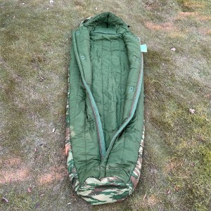 Kango Camouflage Military Sleeping Bag nga adunay Tubig ug Cold Proof Camping Sleeping Bag Cotton Filling Outdoor