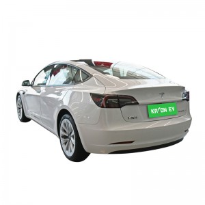 Tesla Model 3 grynai elektrinis greitaeigis elektromobilis