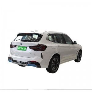 BMW IX3 SUV energi baru kelas atas