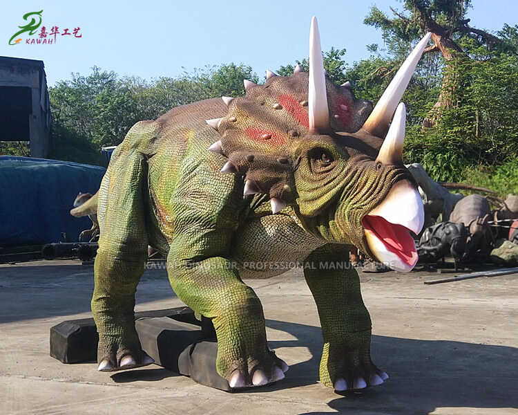 יצרנית דינוזאורים הליכה דינוזאור טריצרטופס ריאליסטי בהתאמה אישית AD-612