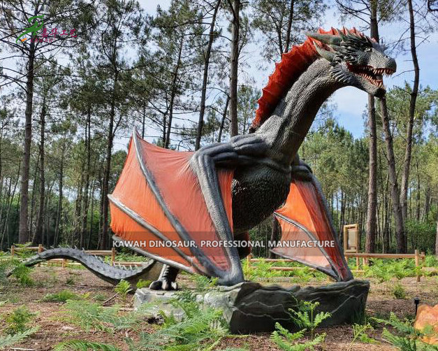 Високоякісна аніматронна статуя дракона з крилами для шоу AD-2324