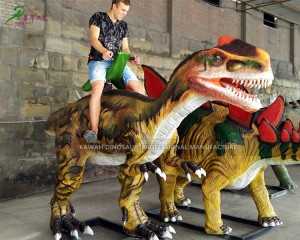 מוצרים אינטראקטיביים Monolophosaurus Jurassic World Dinosaur Park ציוד Animatronic Dinosaur Ride לילדים ADR-709