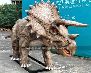 Dinosauruste tehas Realistlik dinosaurus Animatronic Triceratops elusuuruses dinosaurus AD-095