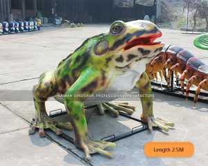 Frog Animatronic Eyes räpäyttää ja pään heilautusliike leikkipuistoon AI-1439