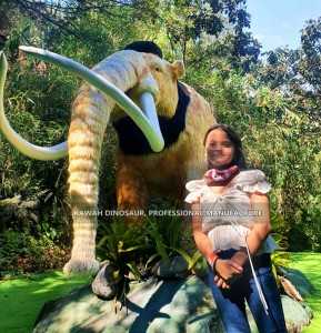 Life Size Animatronic Mammoth Statue Animatronic Animal