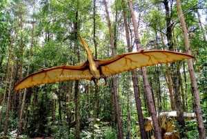 Forest Park Animatronic Dinosaurs Pterosauria Life Size Dinosaur Statue