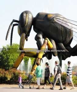 Venkovní socha hmyzu Animatronic Bug Giant Wasp přizpůsobená služba AI-1401