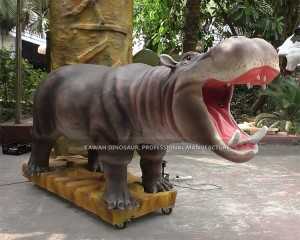 Կենդանաբանական այգու դեկորացիաներ Animatronic Animal Customized Life Size Animatronic Hippo Statue AA-1210