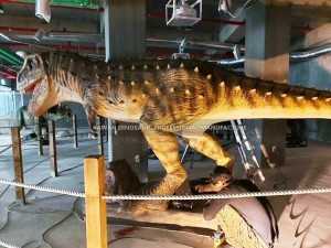 Parco d'Amusement Statue Realista di Dinosauri Carnotaurus Animatronic Dinosaur Manufacturer AD-089
