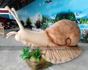 ការតុបតែងសួនសត្វ កំហុសធំ Vivid Snail Animatronic Snail Statue Factory Sale AI-1451