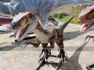 Life Size Dinosaur Statue Raptor Statue Velociraptor Realistic Dinosaur