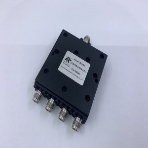 高频宽带 2000-50000MHz 微带射频 4 路功率分配器/功率分配器
