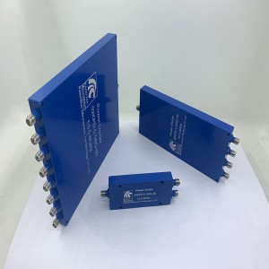 RF 2/4/8 路 500-8000MHz 微带威尔金森功率分配器 带 SMA 母连接的分配器