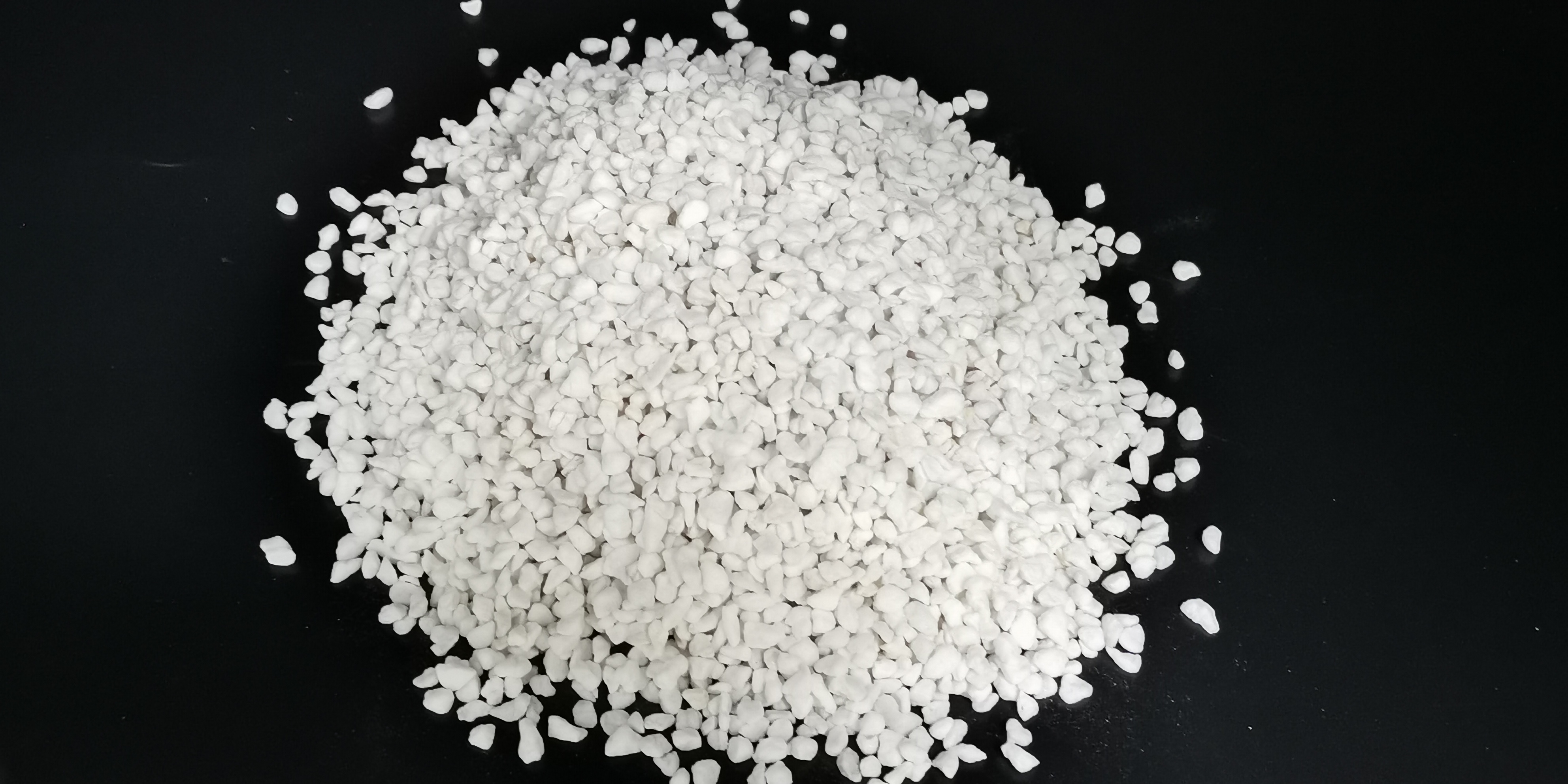 Hot sale perlite or agriculture perlite or Expanded perlite using in Garden