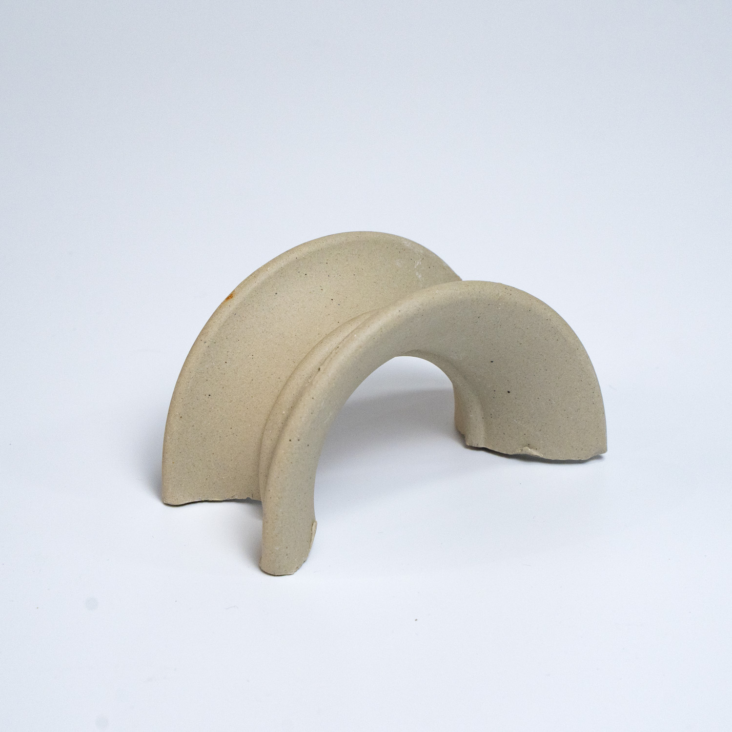 25mm 50mm بي ترتيب پيڪنگ RTO Ceramic Intalox Saddle Ring