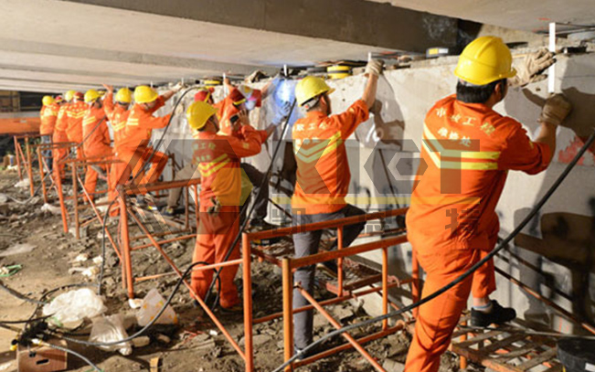 Το υδραυλικό σύστημα σύγχρονης ανύψωσης Jiangsu Canete εφαρμόζεται σε ένα έργο ανύψωσης γέφυρας στο Πεκίνο