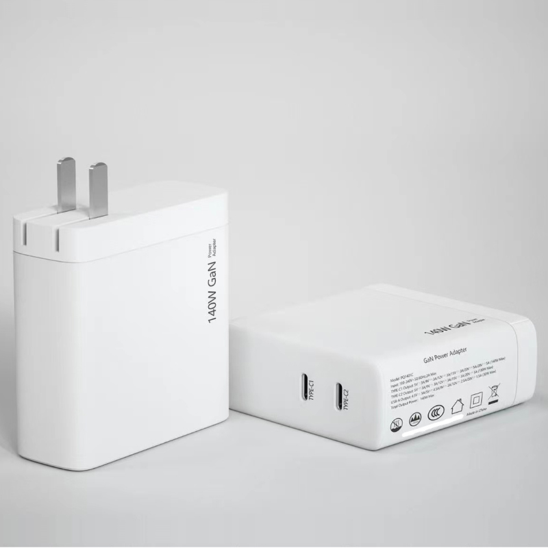 Jaunākais maza izmēra GaN PD140W 2 C tipa pieslēgvietas + 1 USB porta lādētājs