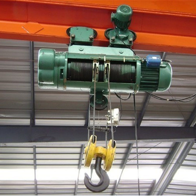 Explosion proof travelling electric wire rope hoist