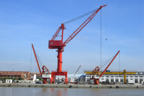 Single Boom Floating Dock Crane