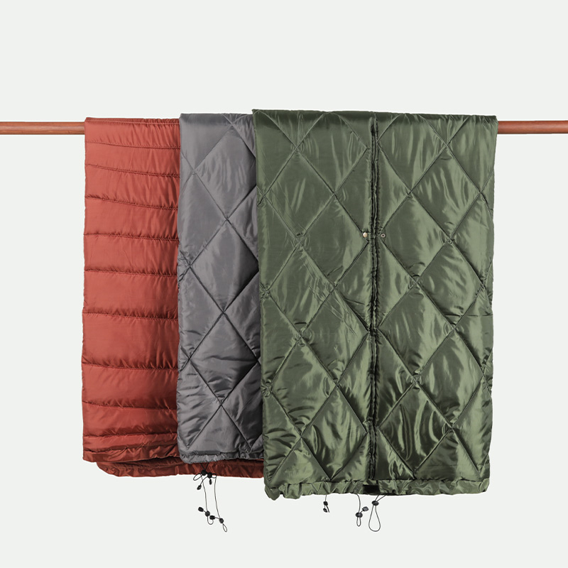 KUANGS Waterproof Down Camping Outdoor Puffy Blanket Uban sa Pocket Featured Image