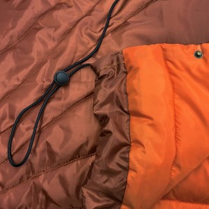 Manta para acampar al aire libre impermeable Picnic personalizado abajo manta hinchada al aire libre